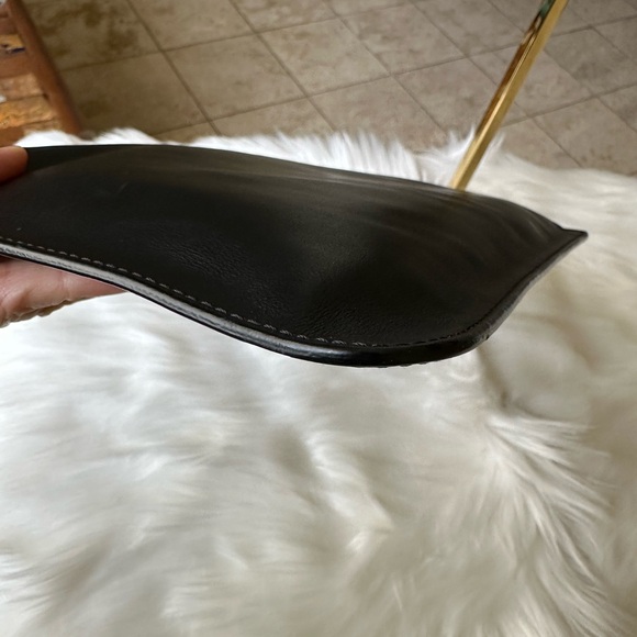 Auth Fendi Clutch - Picture 9 of 15